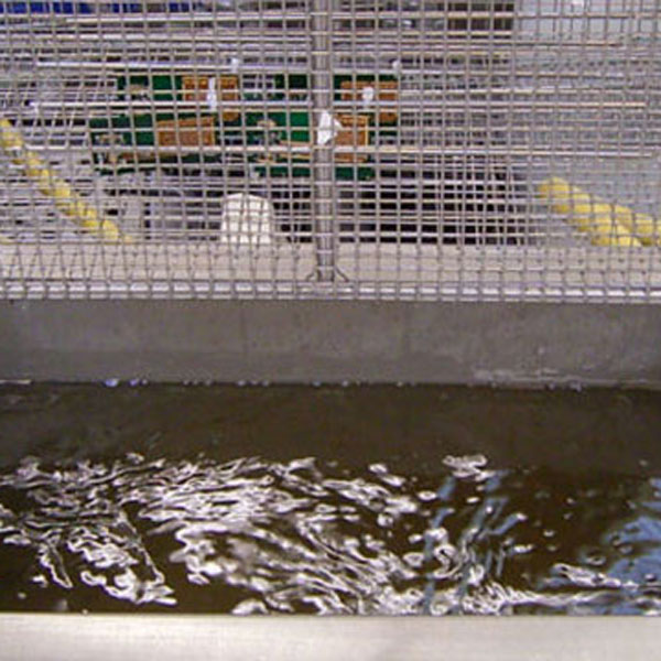 底部喷流清洗设备